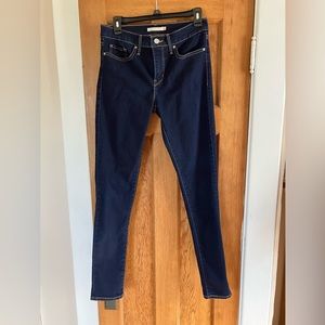 Levis 311 Shaping Skinny Jeans